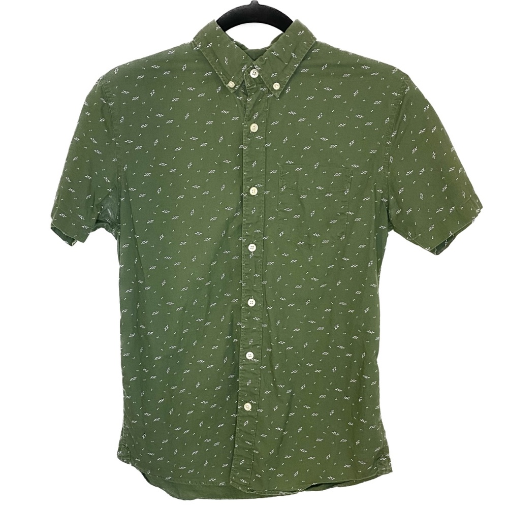 American Eagle Outfitters XS Button Down Green Short Sleeve Shirt